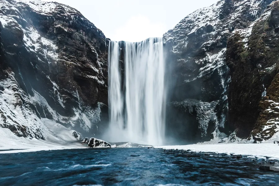 Fire & Ice: Iceland's All-Inclusive Hiking Adventure Day 1: South Coast and Sólheimajökull
